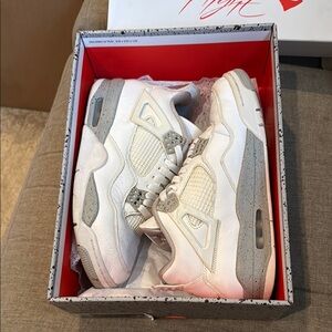 Jordan Sneakers White and Gray